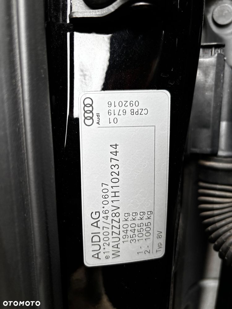 Audi A3 Limousine 40 TFSI Quattro S tronic - 29