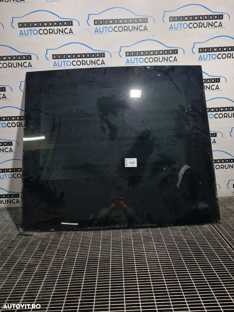 Plafon panoramic Kia Sportage III 2010 - 2016 SUV 4 Usi (1352) Partea spate - 1