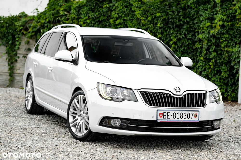 Skoda Superb 2.0 TSI DSG Elegance - 2