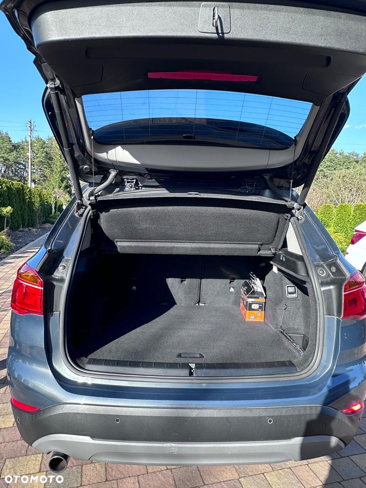 BMW X1 sDrive18d Advantage - 4