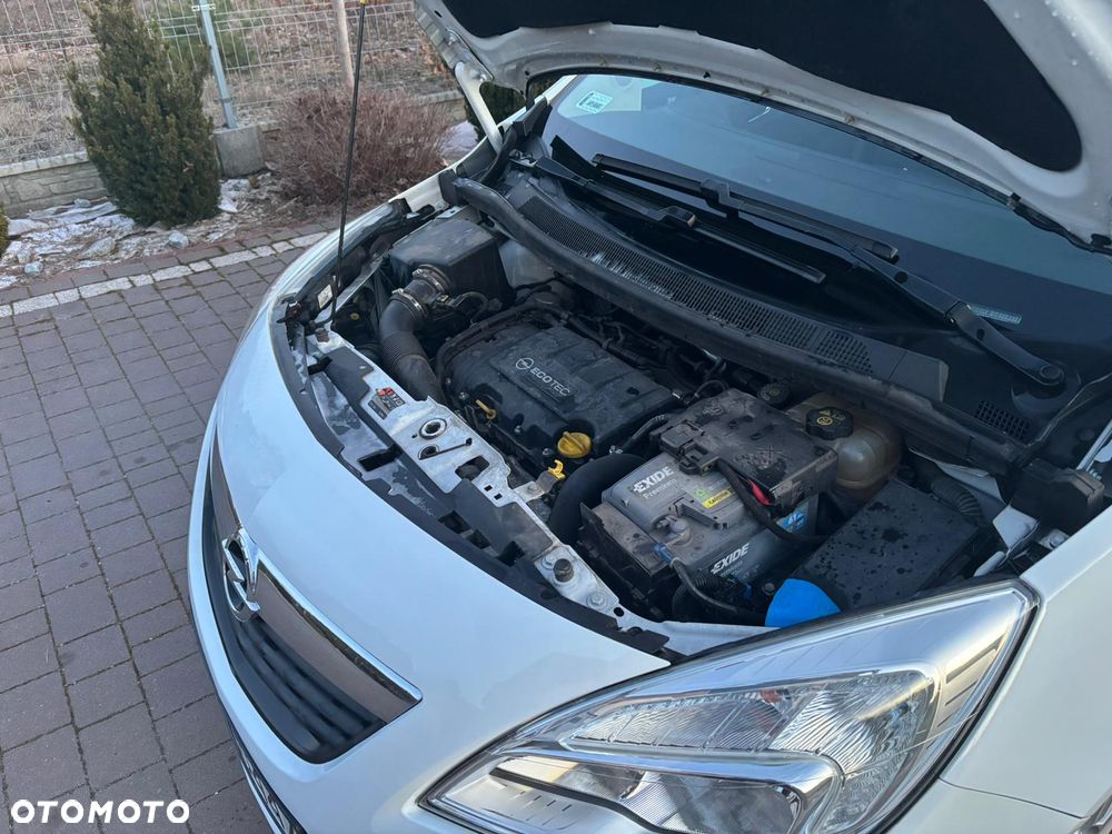 Opel Meriva - 23