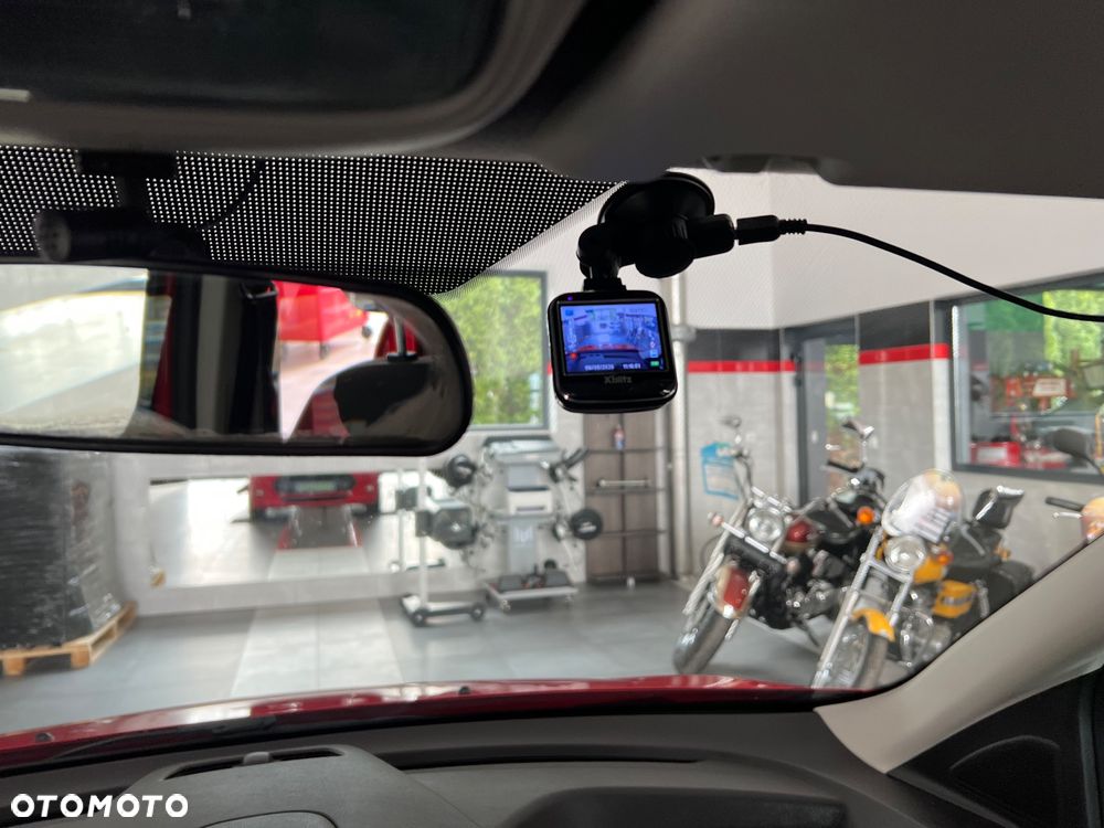 Ford Tourneo Connect 1.6 EcoBoost Titanium - 22