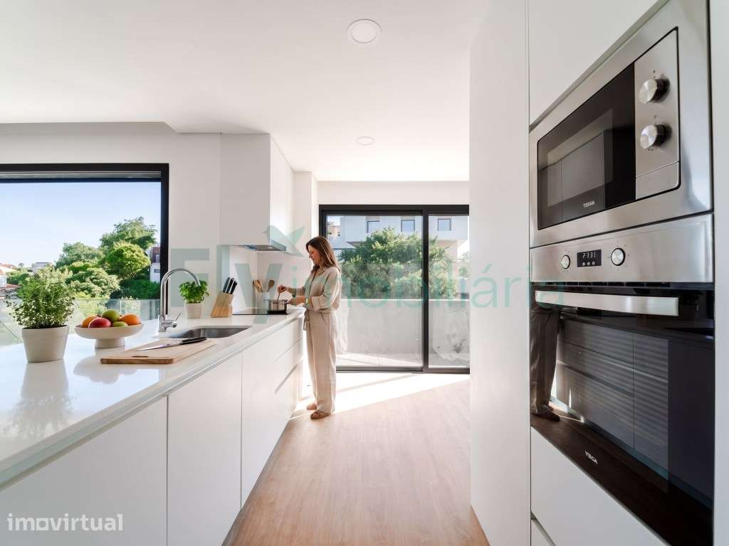 Apartamento T3 com excelente áreas em zona central de Lousada - Grande imagem: 3/60