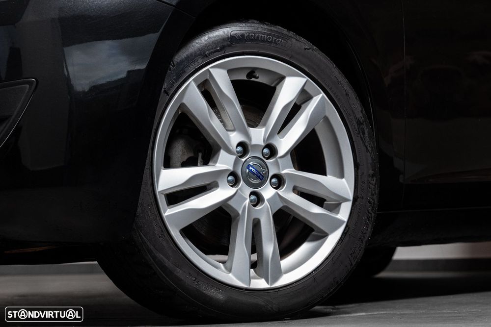 Volvo V60 2.0 D4 Kinetic - 9