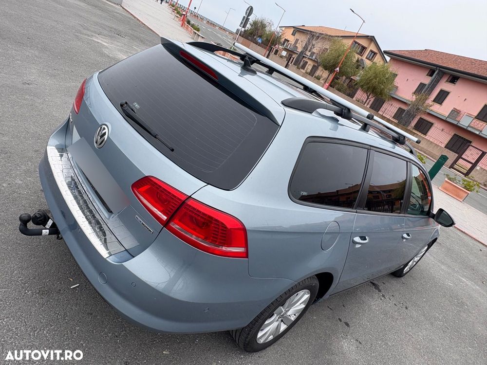 Volkswagen Passat - 22