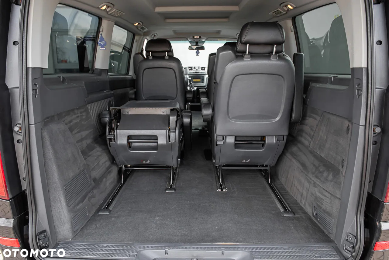 Mercedes-Benz Viano - 22