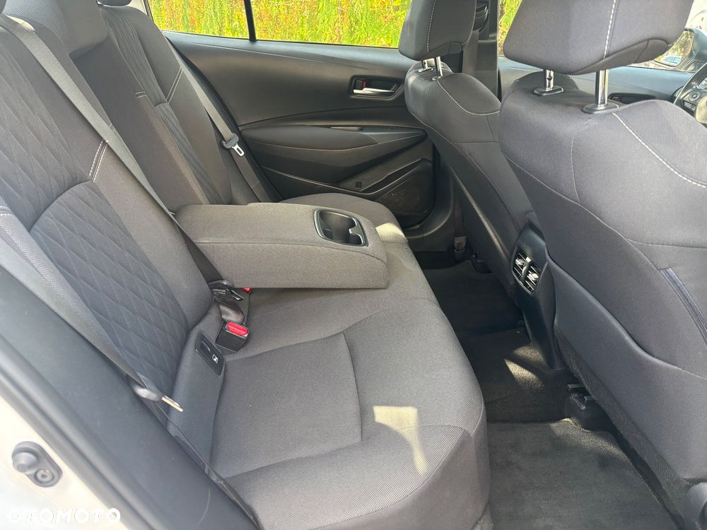Toyota Corolla 1.5 Comfort - 16