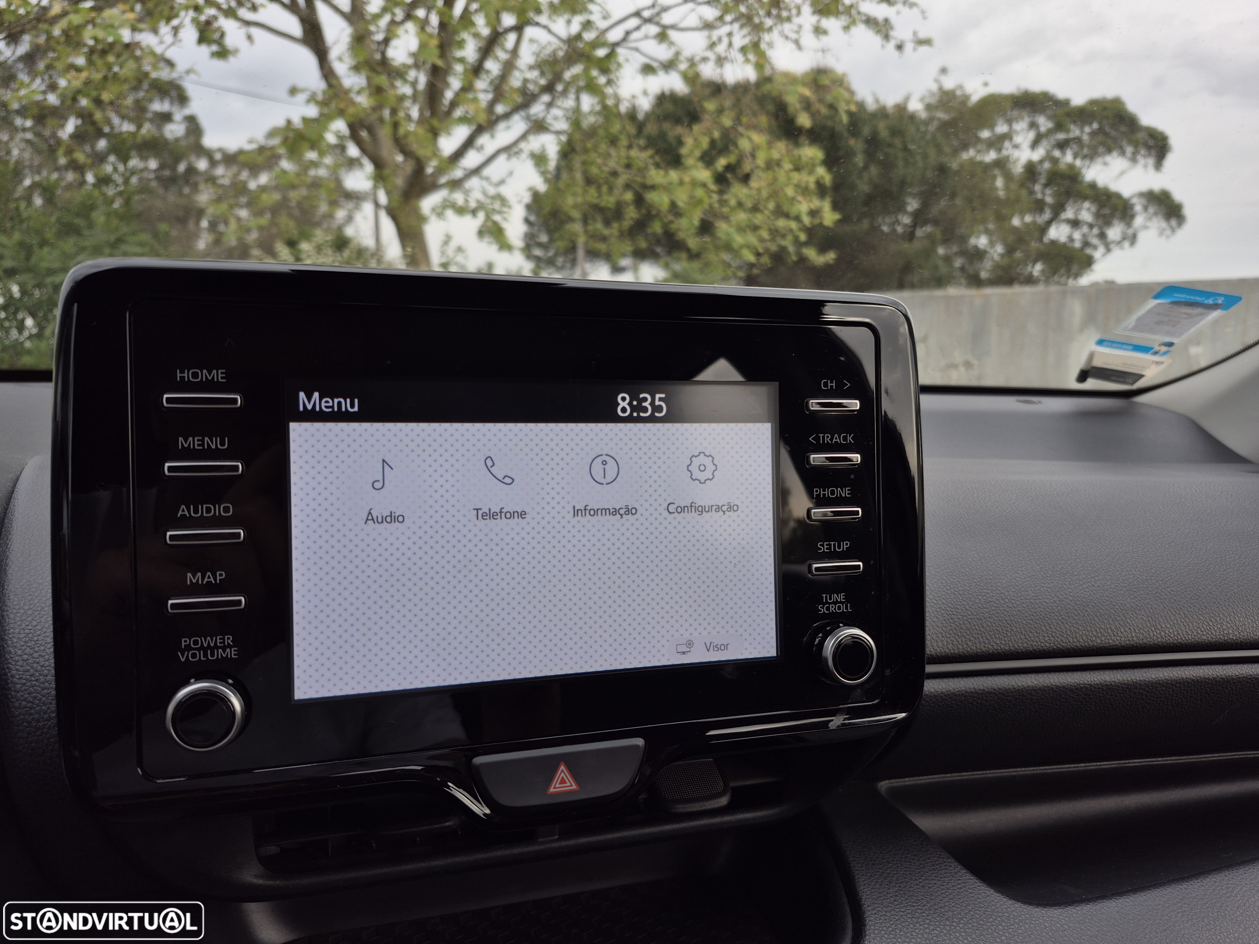 Toyota Yaris 1.5 HDF Comfort - 19