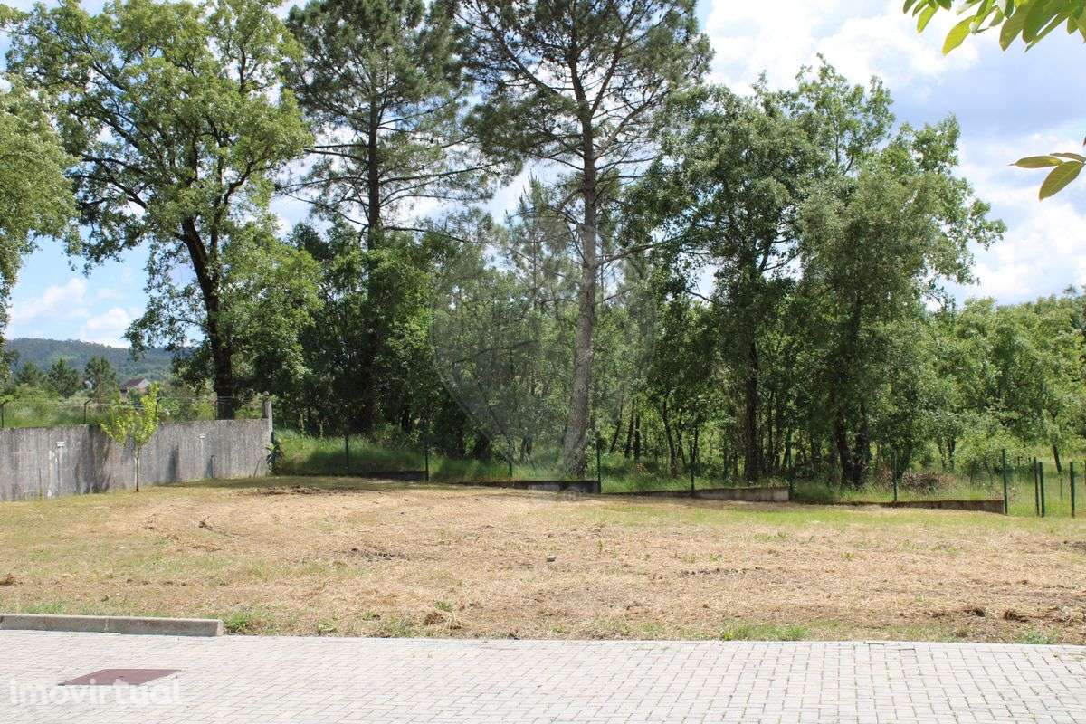 Moradia T5 para venda - Grande imagem: 2/8