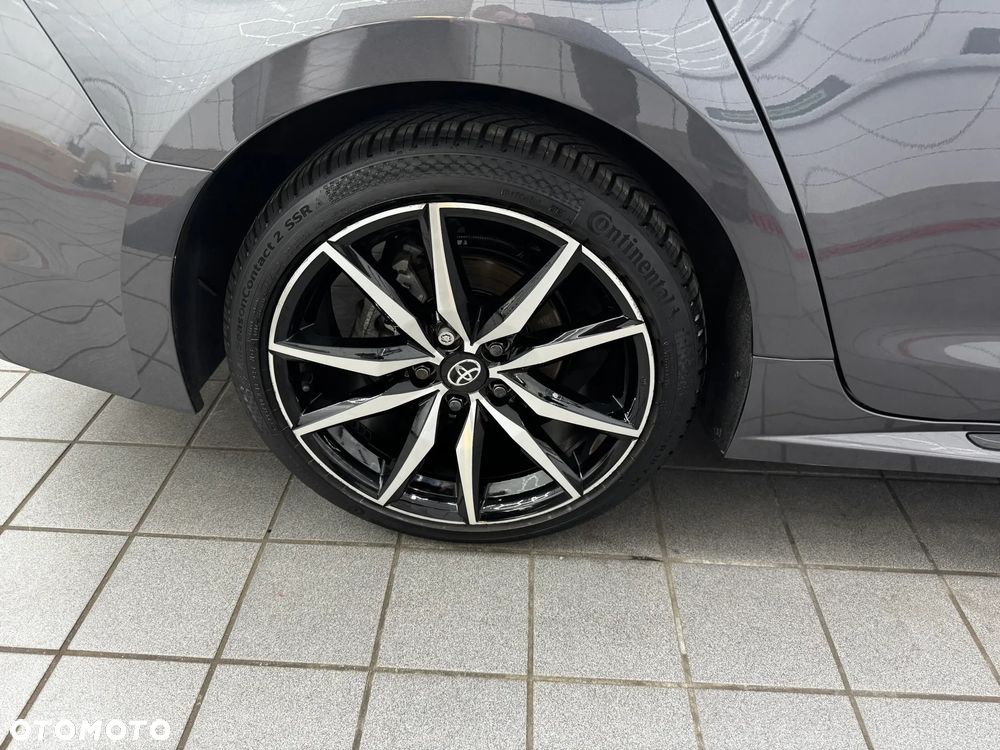 Toyota Corolla 1.8 Hybrid GR Sport Dynamic - 25