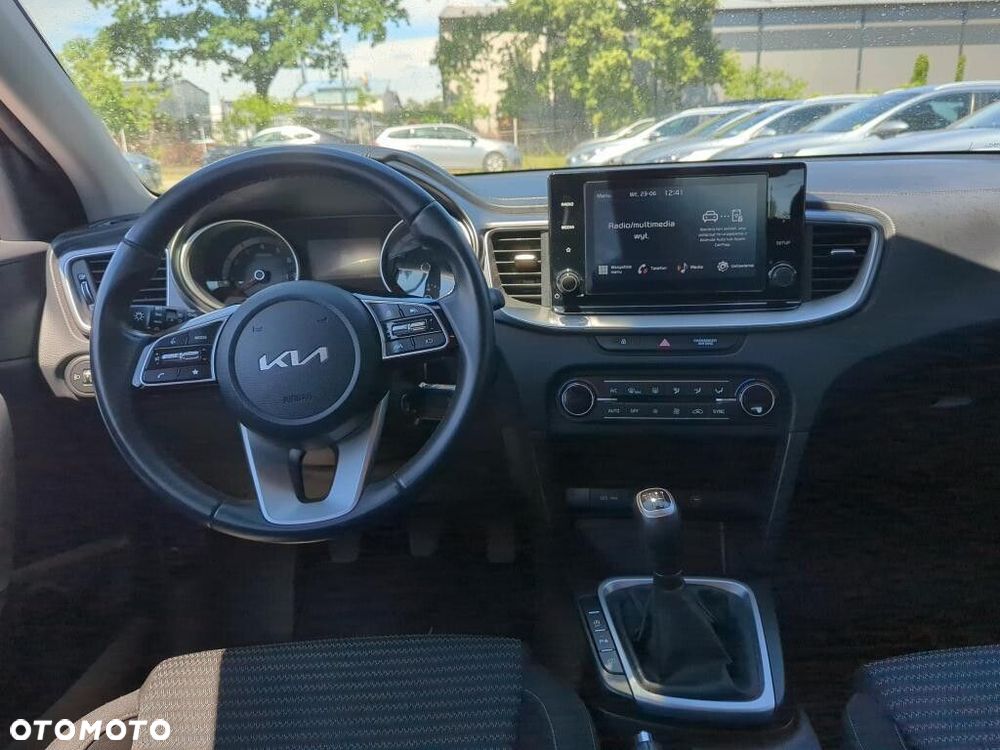 Kia Ceed - 6
