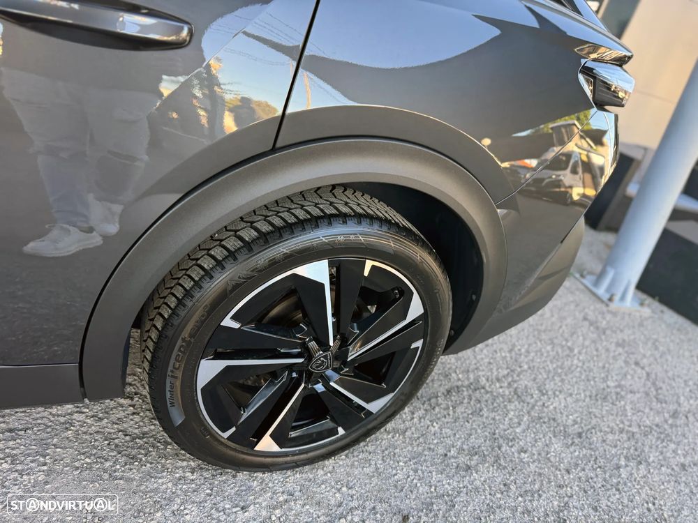 Peugeot 408 1.2 PureTech Allure Pack EAT8 - 18