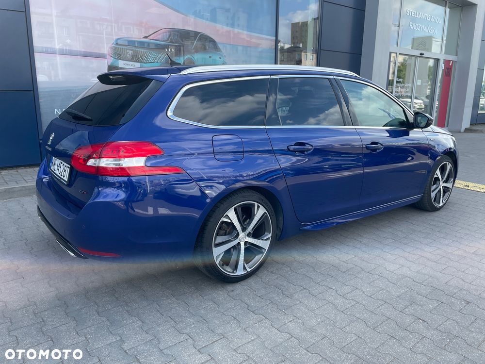 Peugeot 308 1.6 e-THP GT S&S - 3
