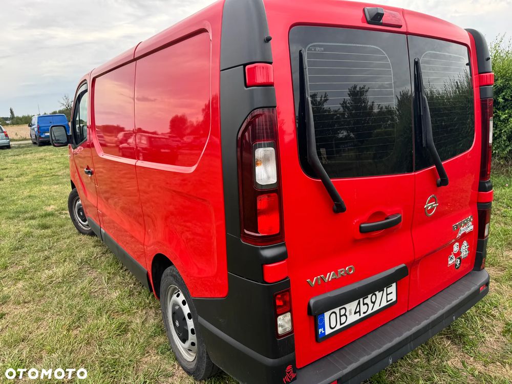 Opel Vivaro - 22