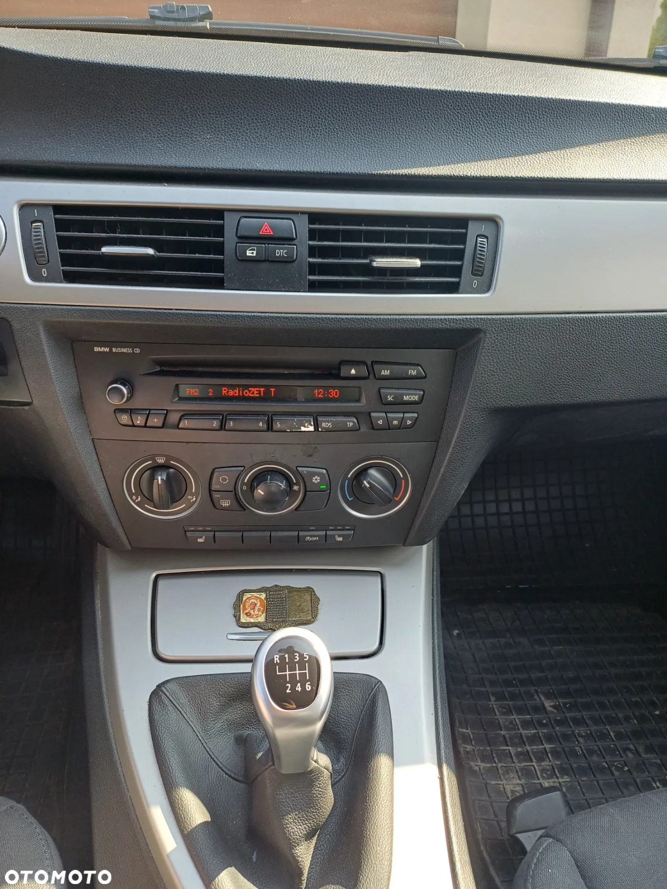 BMW Seria 3 318i - 15