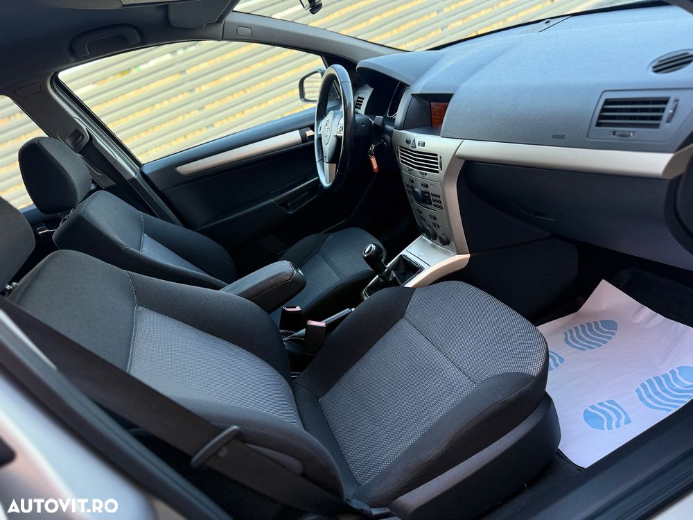 Opel Astra Caravan 1.6 16V Comfort - 6