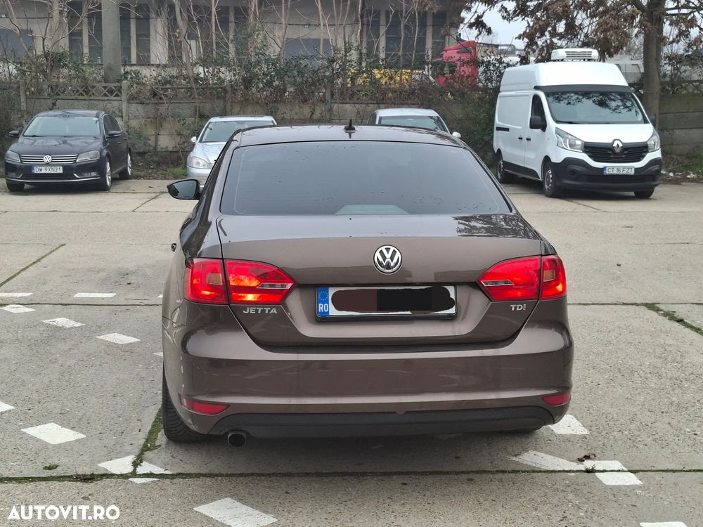 Volkswagen Jetta 1.6 TDI DPF Comfortline - 2