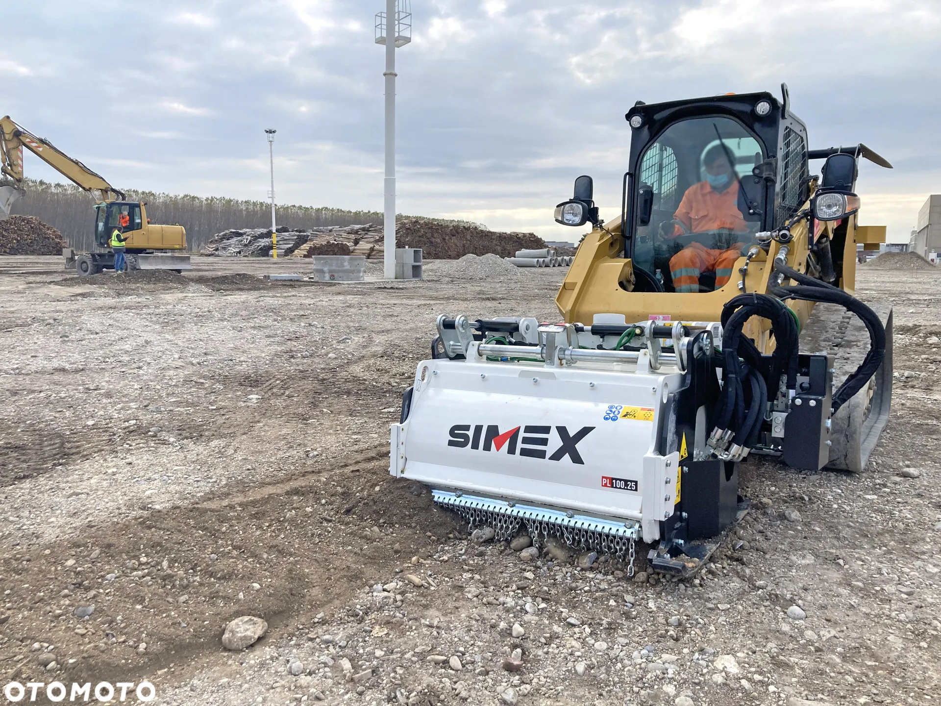 Stabilizator gruntu PL 100.25 dla ładowarek skid-steer - 3