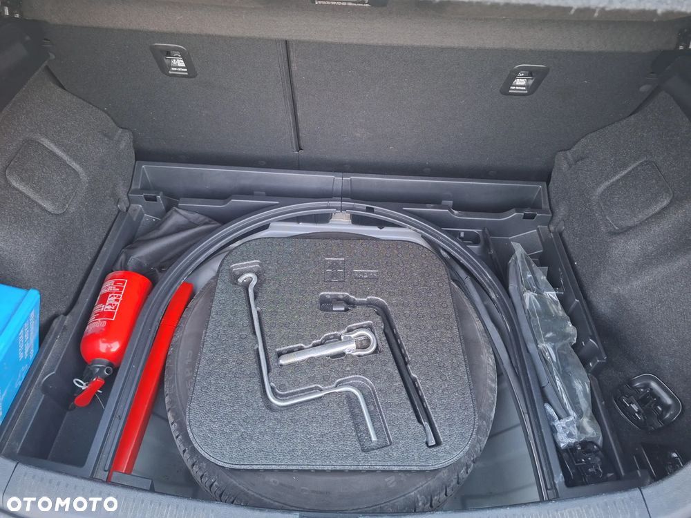 Toyota Auris 1.6 Dynamic - 13