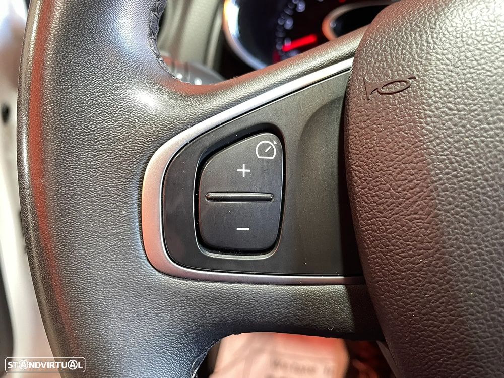 Renault Clio 1.5 dCi # - 10