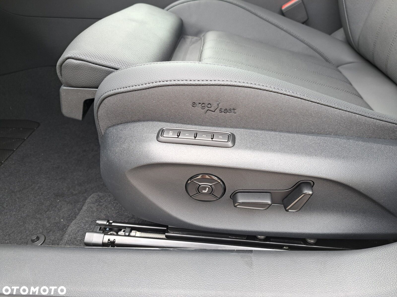 Skoda Superb 2.0 TSI 4x4 L&K DSG - 16