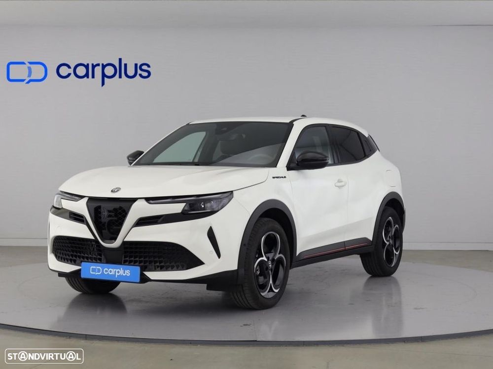 Alfa Romeo Junior 1.2 eDCT6 - 1