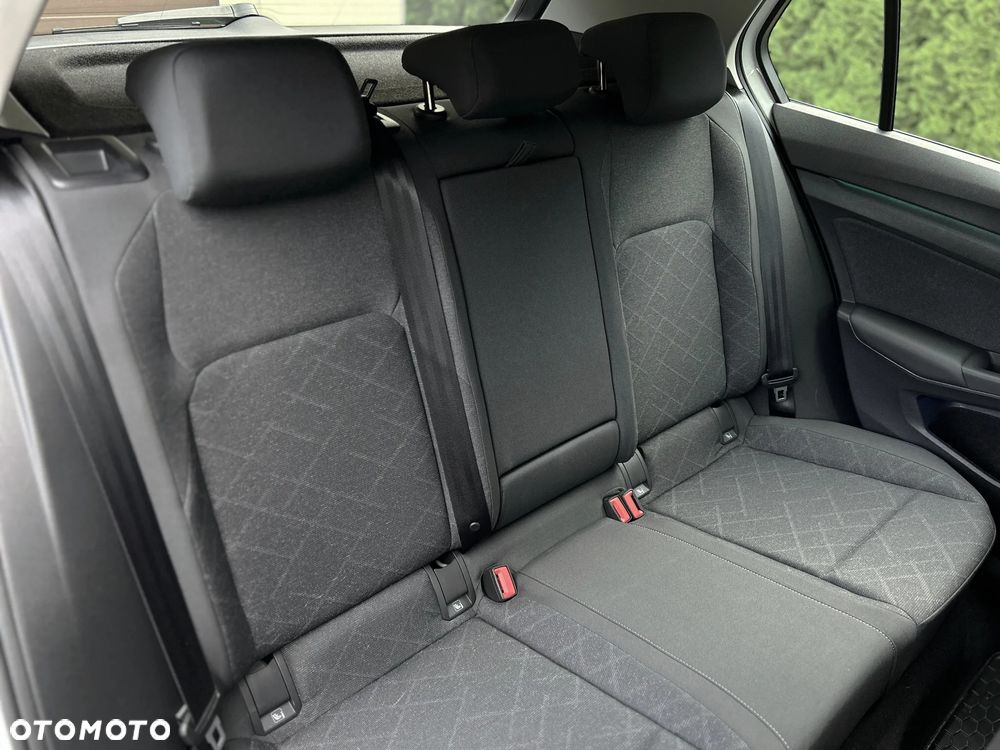 Volkswagen Golf 1.5 TSI EVO Style - 23