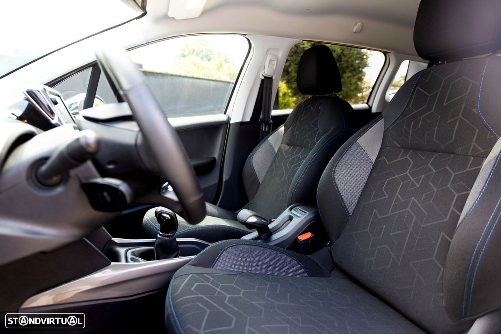 Peugeot 2008 1.6 BlueHDi Style - 25