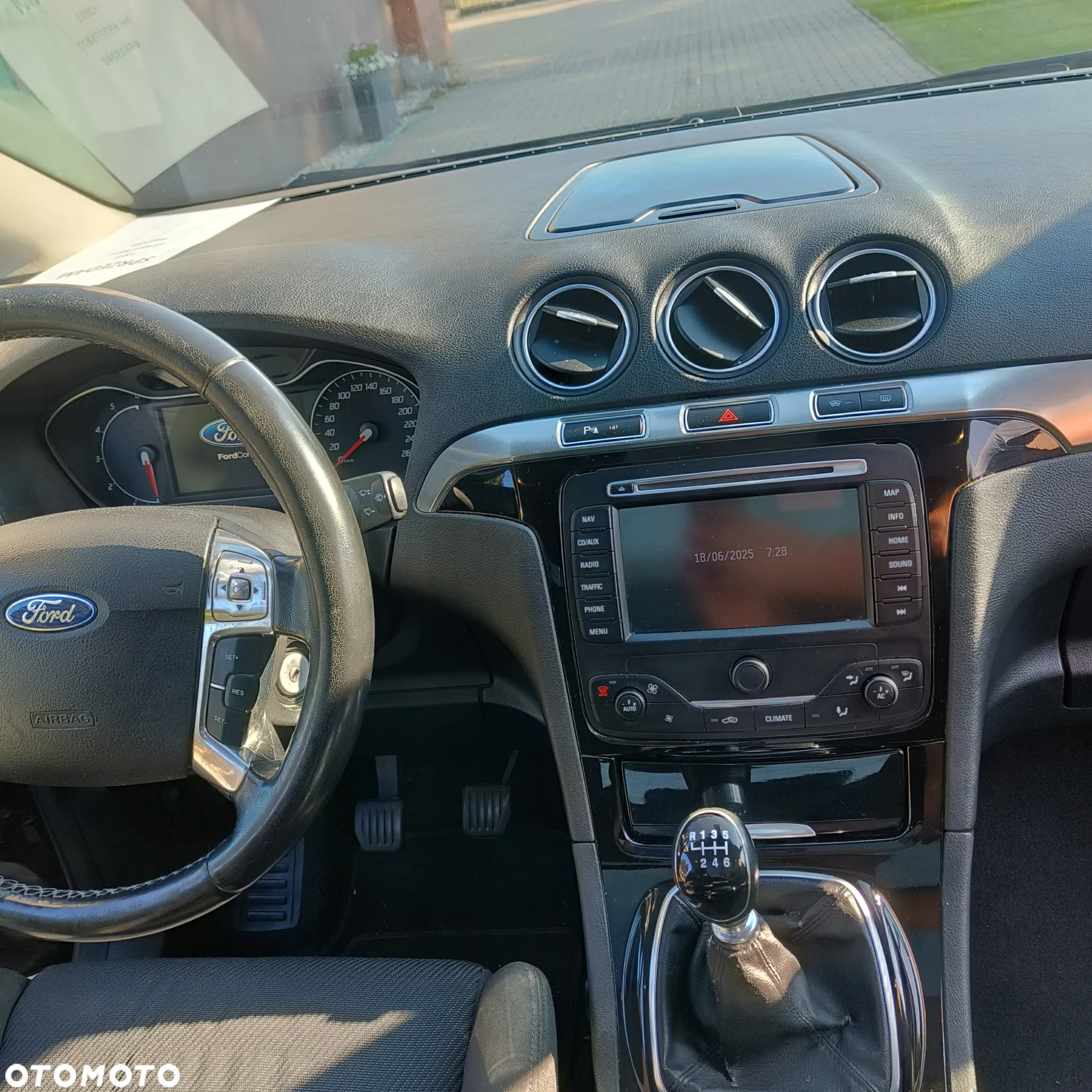 Ford S-Max 2.0 TDCi DPF Titanium - 10