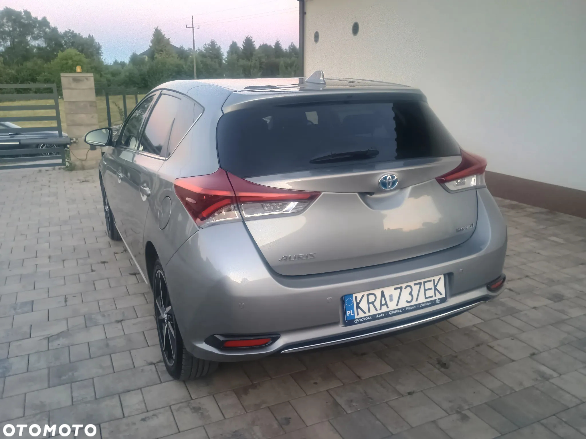 Toyota Auris 1.8 VVT-i Hybrid Automatik Executive - 6