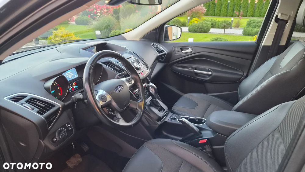 Ford Kuga 2.0 TDCi 4x4 Titanium - 21