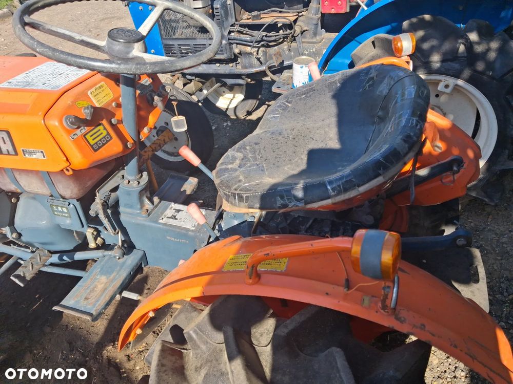 Kubota B5000 - 3