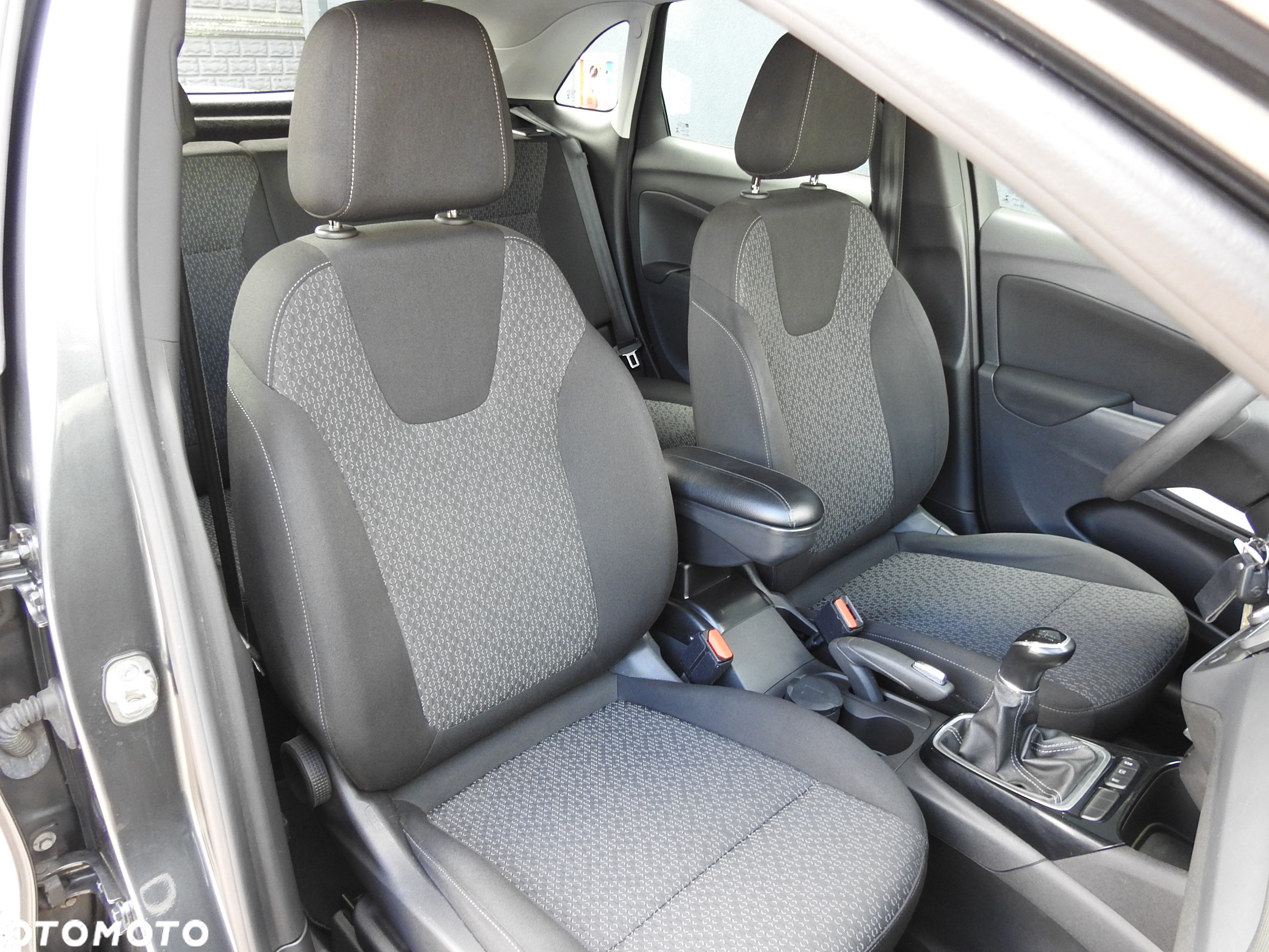 Opel Crossland X 1.2 Edition - 11
