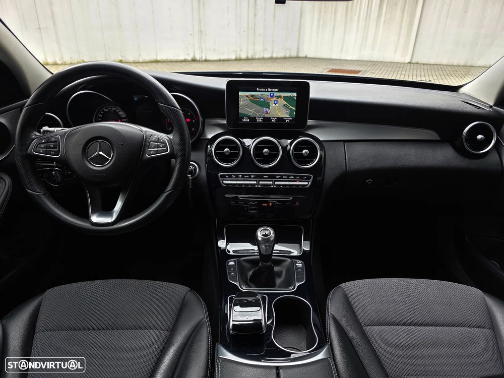 Mercedes-Benz C 200 d Avantgarde+ - 35