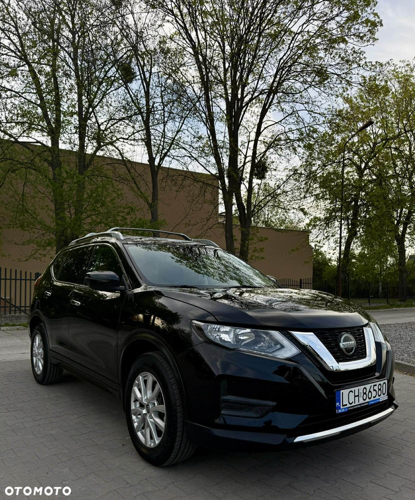 Nissan Rogue - 1