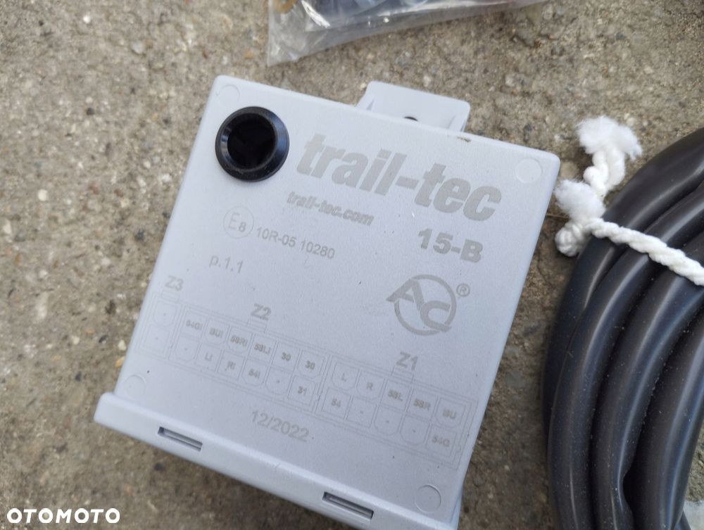 zestaw montażowy haka wiązka wyr993507r trail-tec 15-b - 2