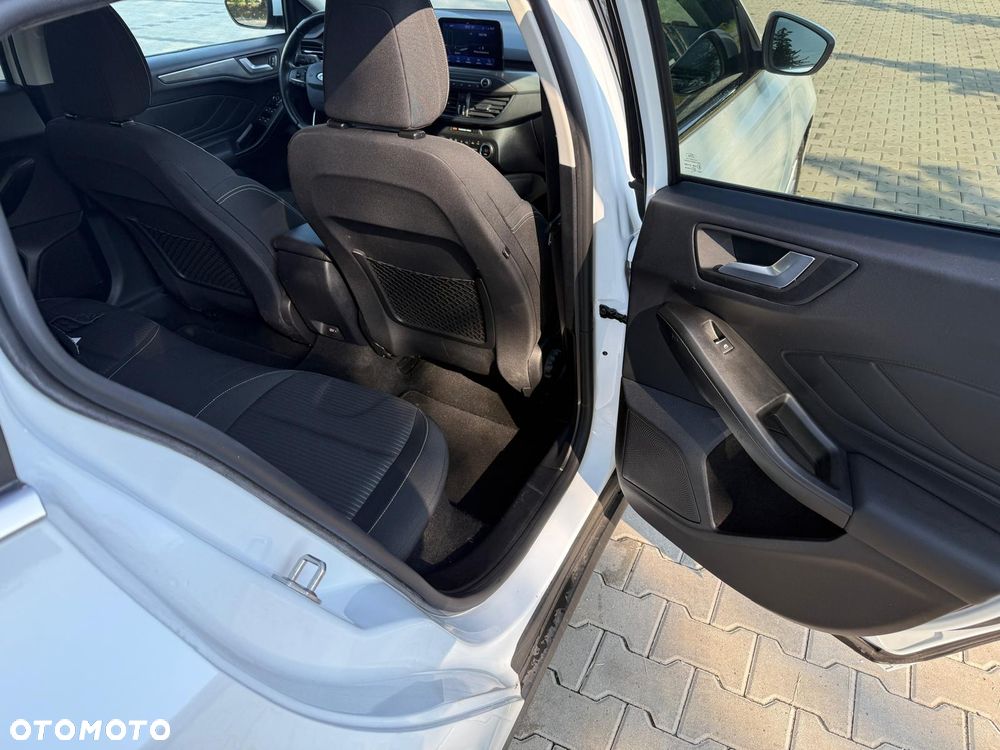 Ford Focus 2.0 TDCi SYNC Edition ASS PowerShift - 13