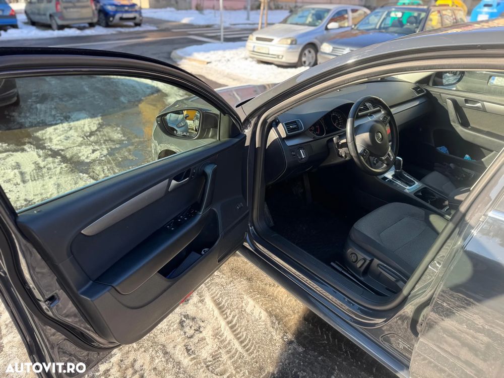 Volkswagen Passat 2.0 TDI 4Motion BlueMotion Technology DSG Highline - 15