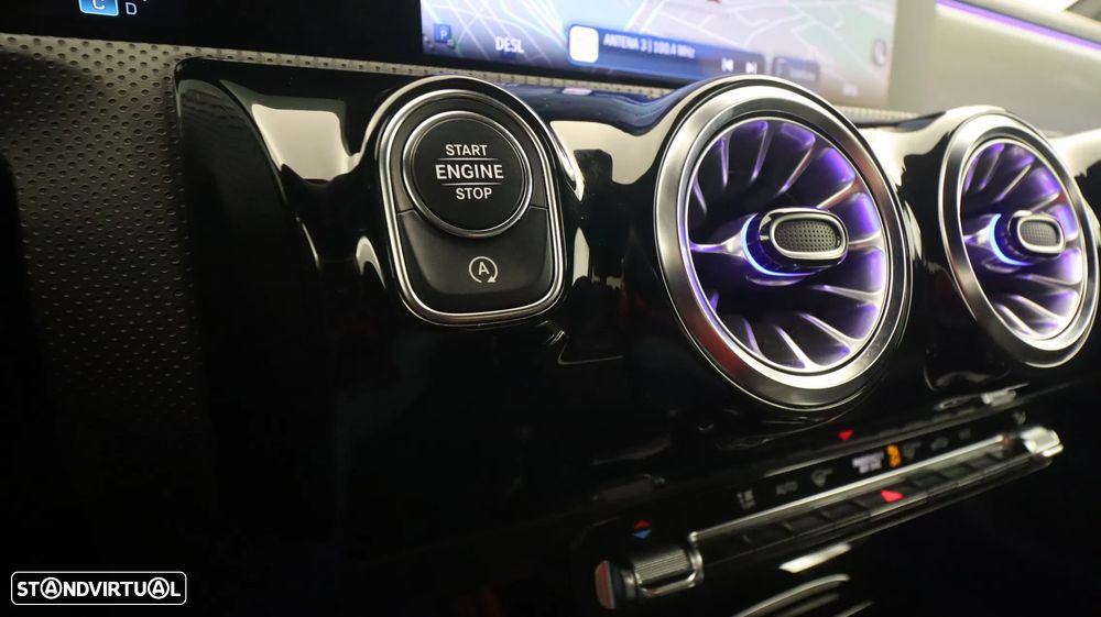 Mercedes-Benz A 180 Limousine d AMG Line Aut. - 22