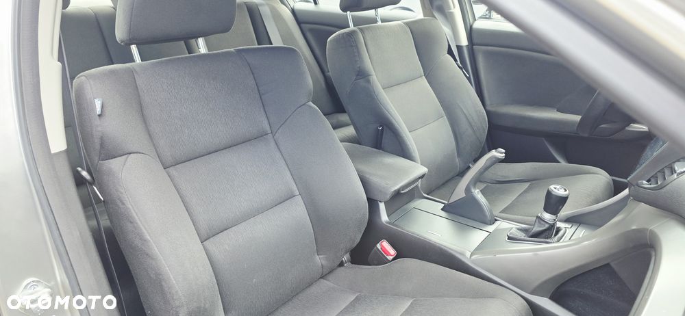 Honda Accord 2.0 Lifestyle - 37