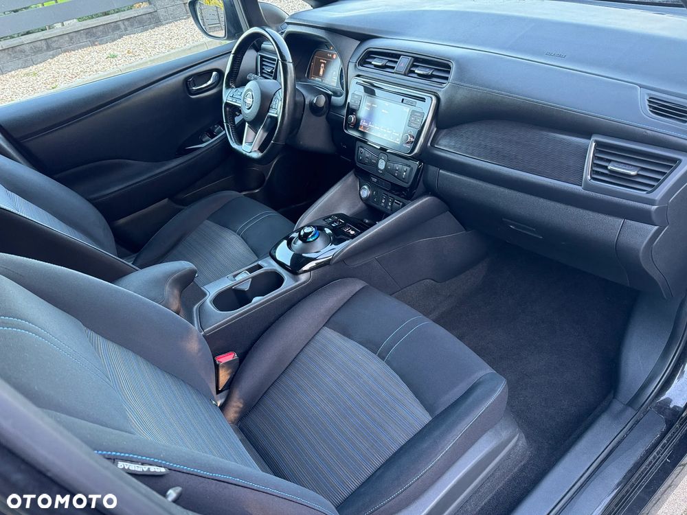 Nissan Leaf 40kWh Tekna - 10