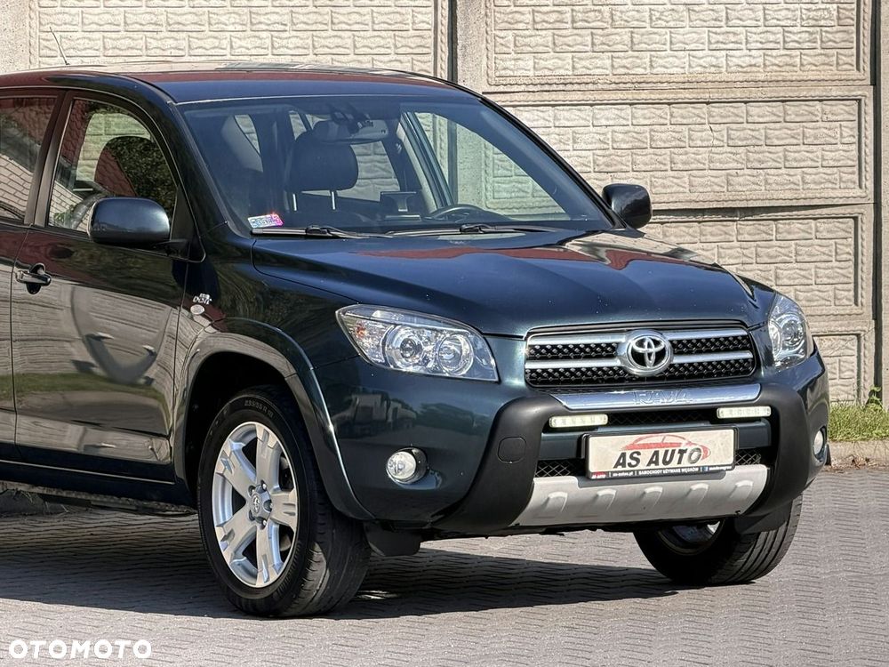 Toyota RAV4 2.2 D-4D Prestige - 33