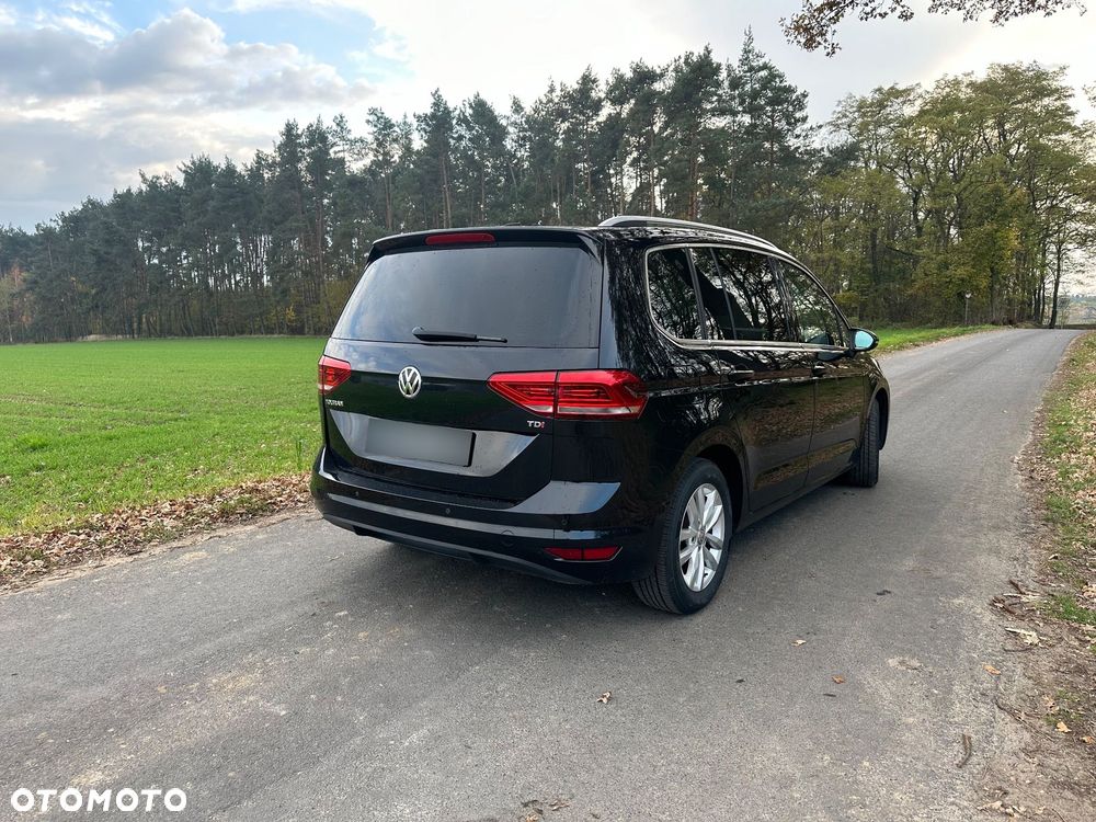 Volkswagen Touran 1.6 TDI BMT Comfortline - 5