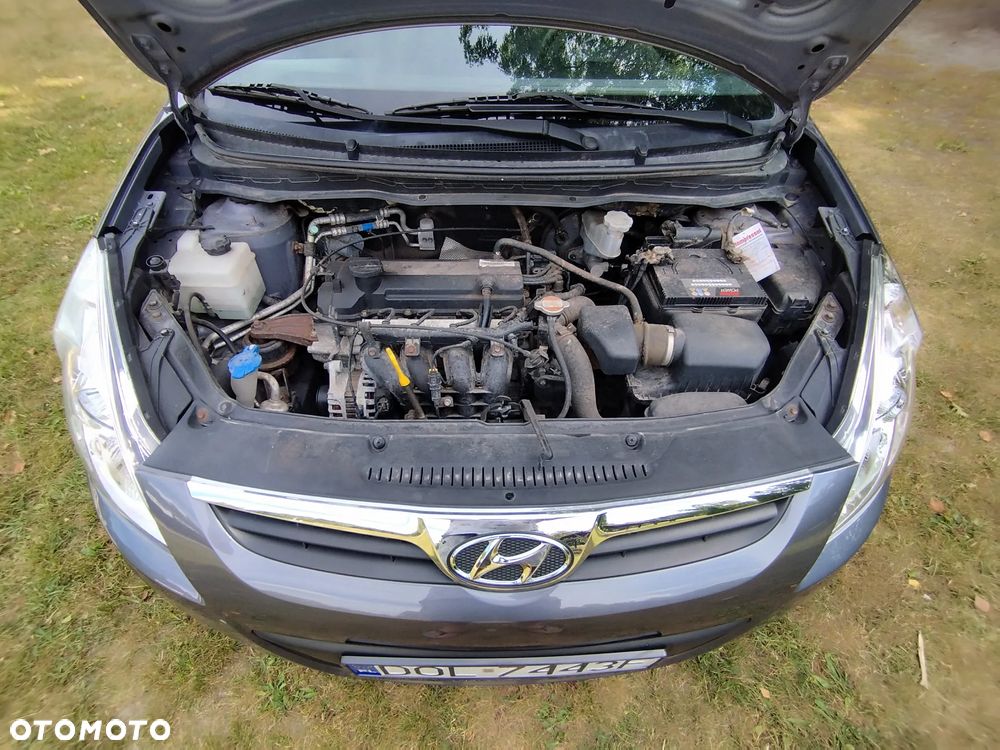 Hyundai i20 - 15