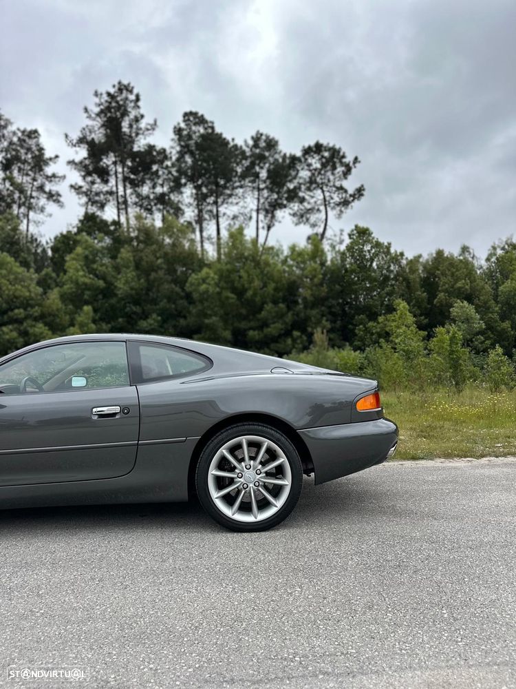 Aston Martin DB7 Vantage Coupé - 7