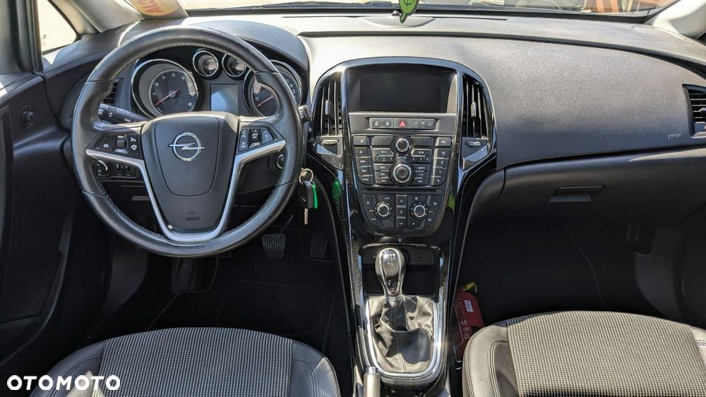 Opel Astra - 28