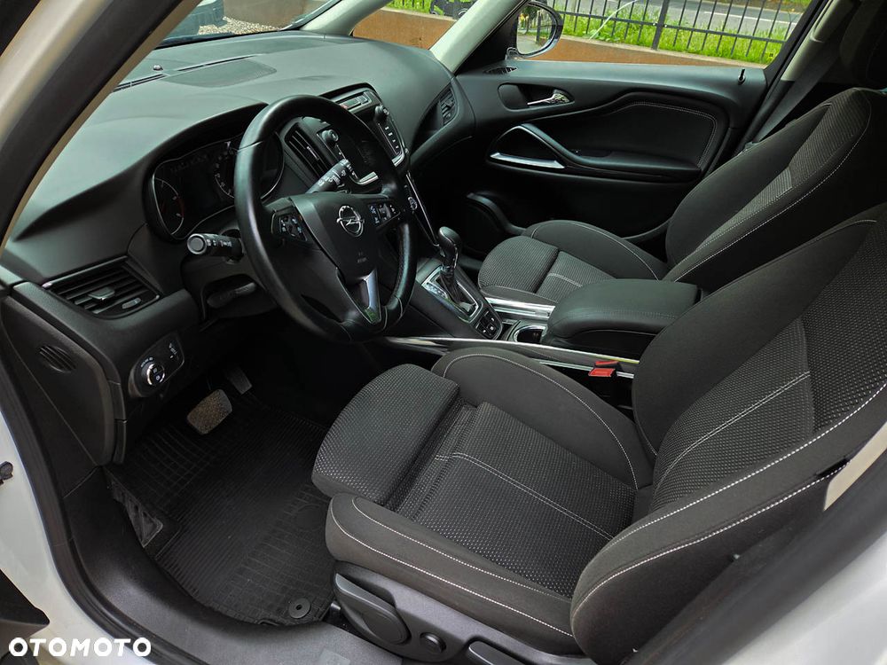 Opel Zafira Tourer 2.0 CDTI Automatik Business Innovation - 10