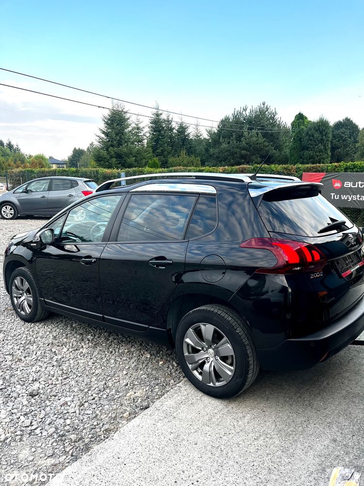 Peugeot 2008 PureTech 82 Allure - 5