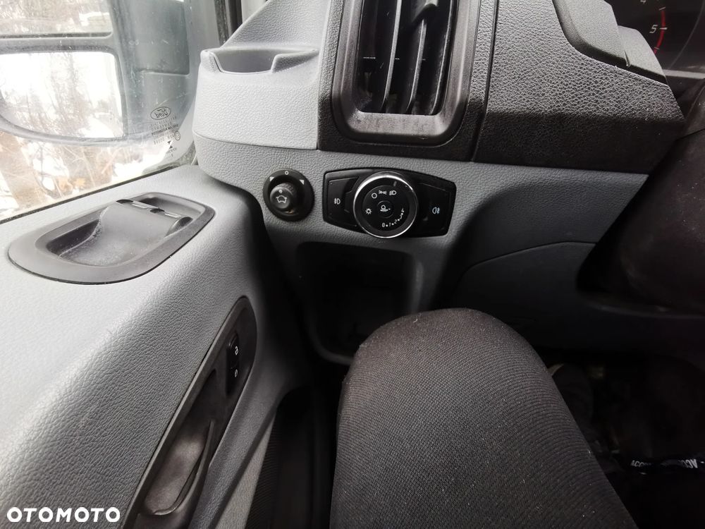 Ford TRANSIT - 17