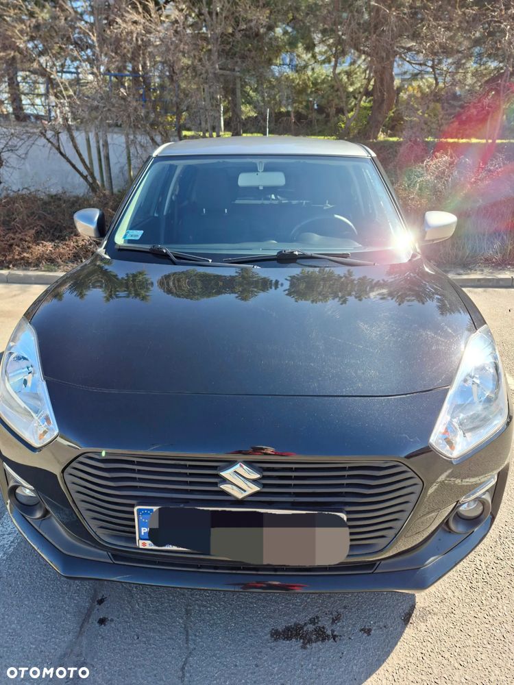 Suzuki Swift 1.2 Premium Plus - 1